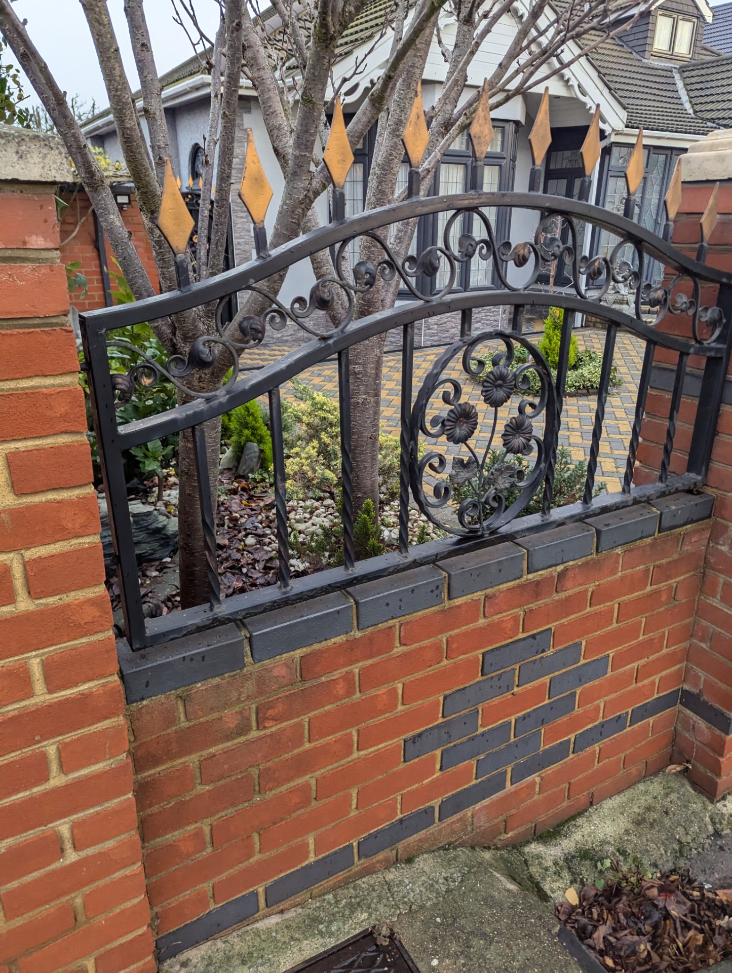 svařování plotů - zámečník svářeč - mobilní svářeč - svářeč Třebíč - svařování v České republice